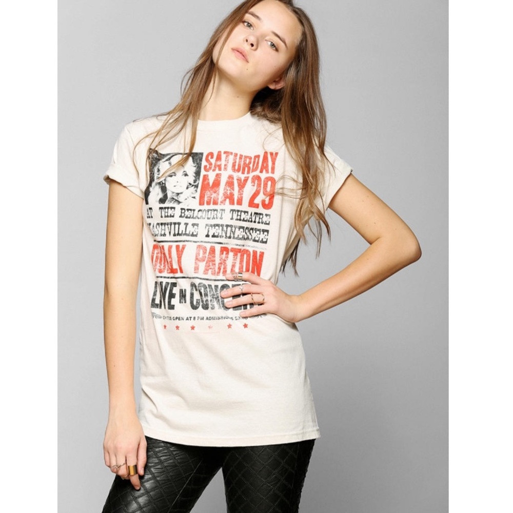 Urban Outfitters Dolly Parton Graphic T-Shirt S